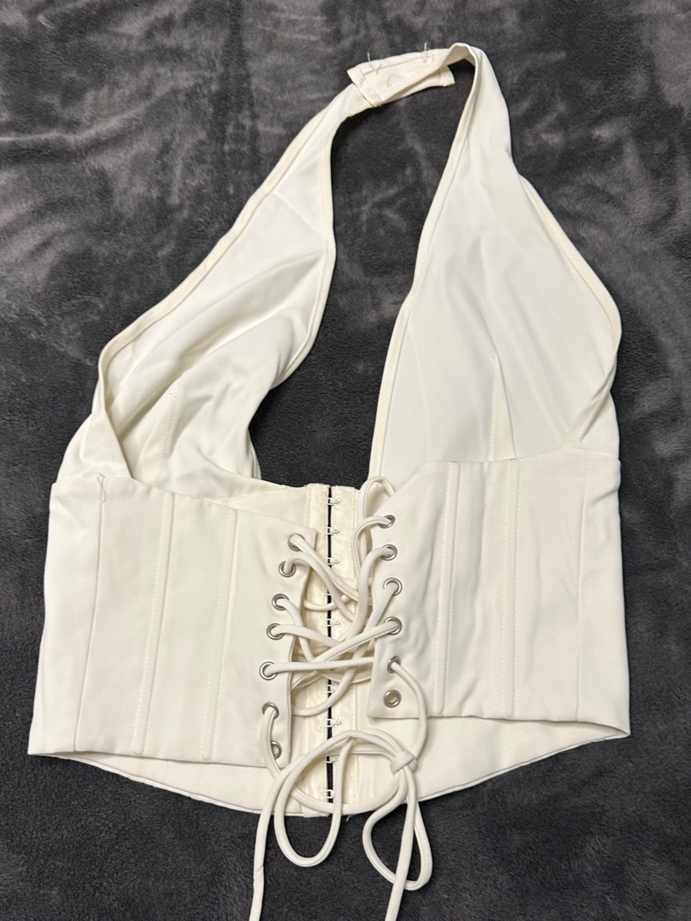 Sodah London SERENE CORSET TOP & CULTURE MINI SKIRT - CREAM - Picture 3 of 4